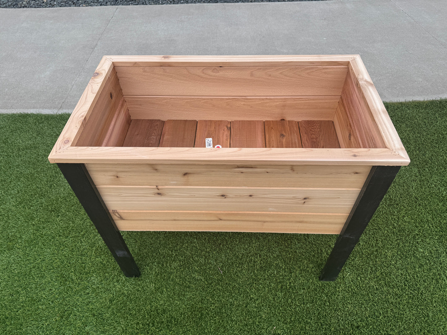2036Blk - 36"L x 20"W x 30"H Red Cedar Planter with Black Cedar Legs